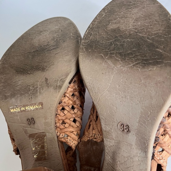 Sundance Basketweave Woven Leather Tan Sling Back 2.5” Block‎ Heel EUR 36 | US 6 - Picture 7 of 8